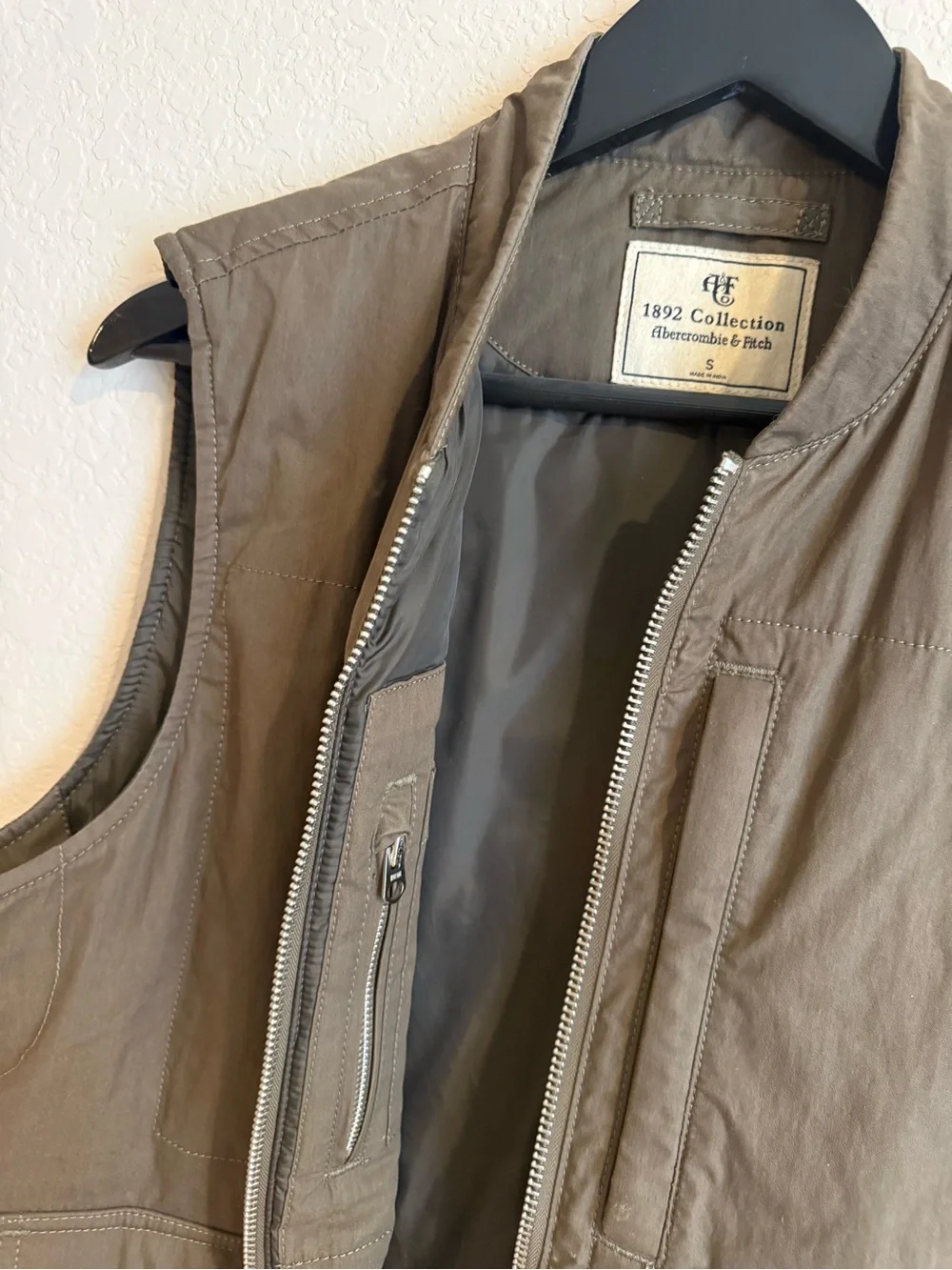 Abercrombie & Fitch Olive Utility Vest
